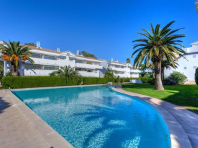 Apartment Green Club I